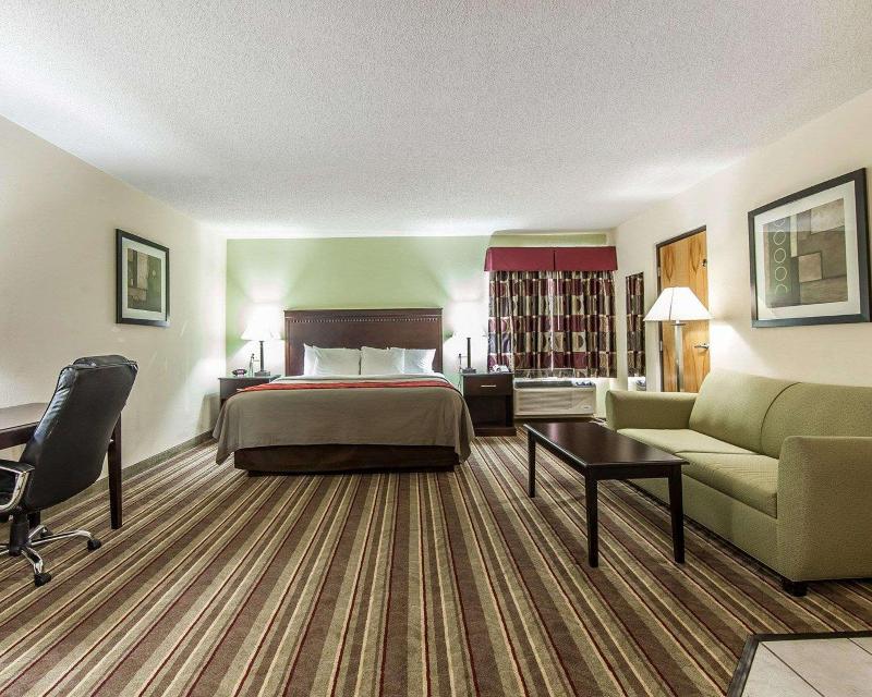 Quality Inn Wheelersbur image