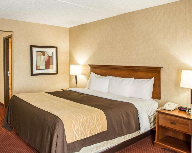 Quality Inn Springboro West image