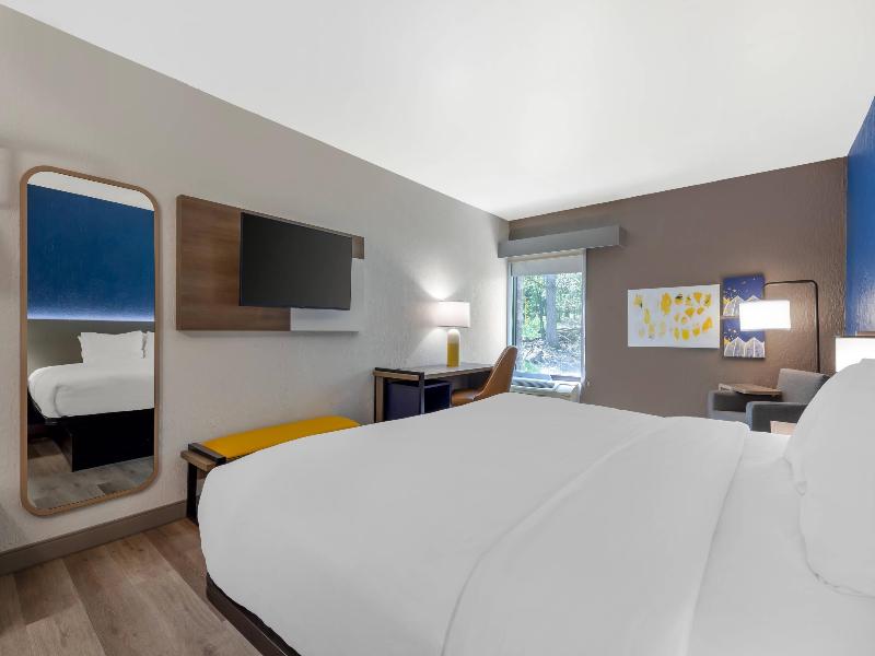 Comfort Inn Hazleton image