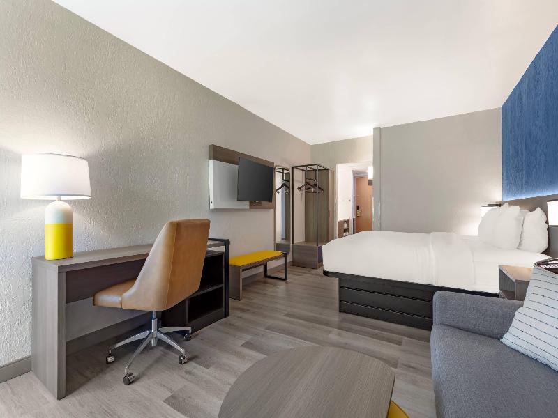 Comfort Inn Hazleton image