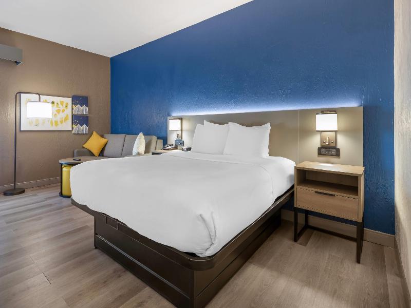 Comfort Inn Hazleton image