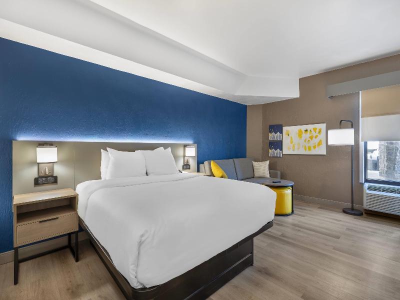 Comfort Inn Hazleton image
