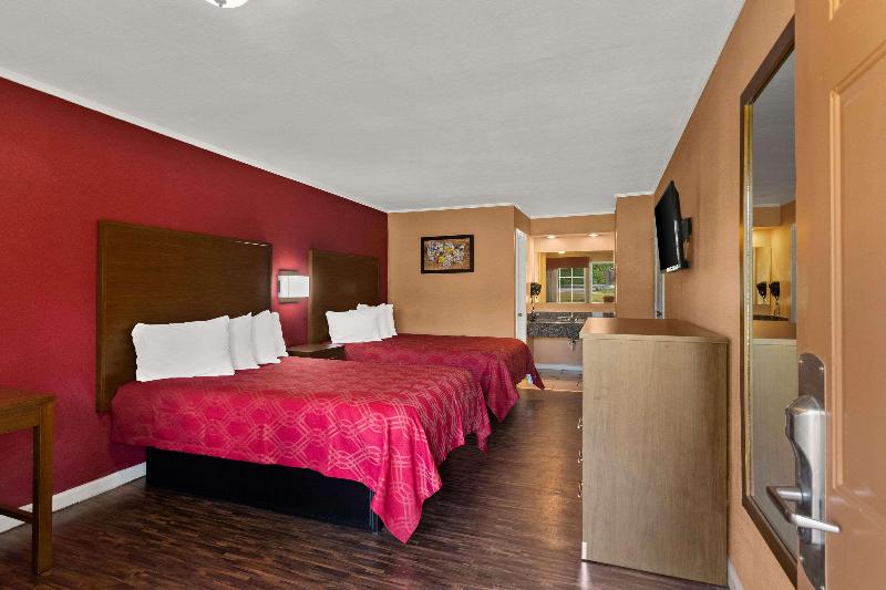Econo Lodge Cornersville image