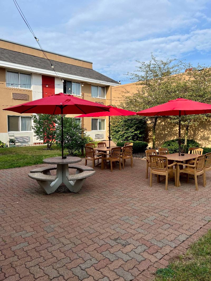 Econo Lodge Wausau - Rothschild image
