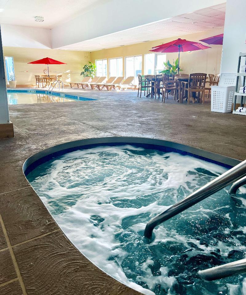 Econo Lodge Wausau - Rothschild image