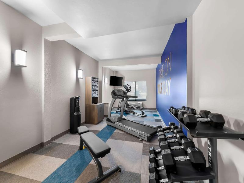 Comfort Suites Stevens Point image