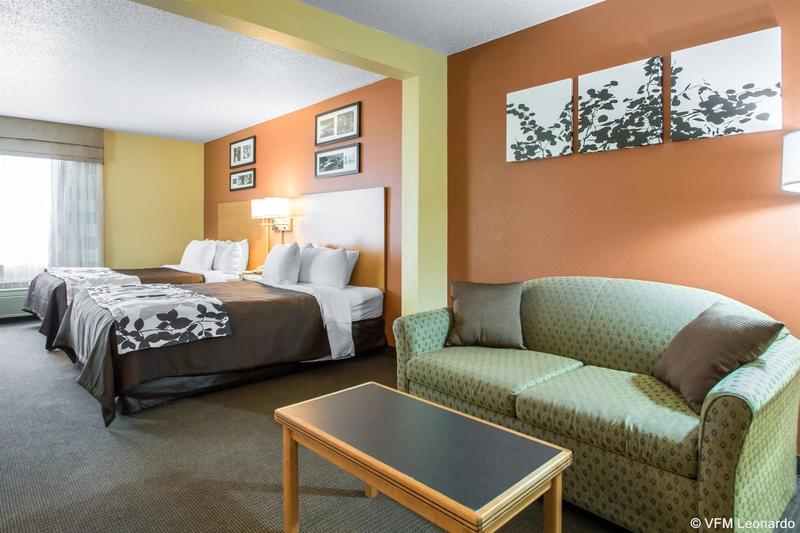 Comfort Inn & Suites Sheboygan I-43 image
