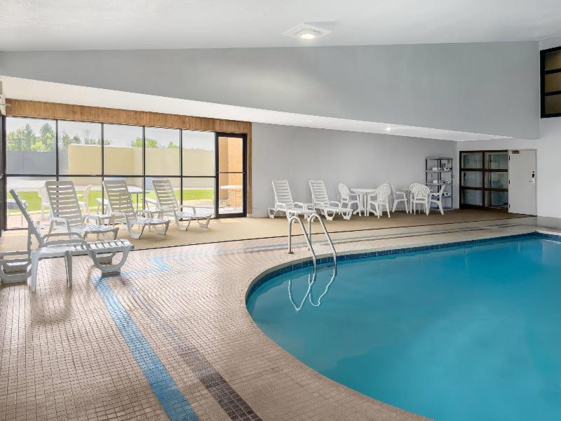 Americinn By Wyndham Marshfield