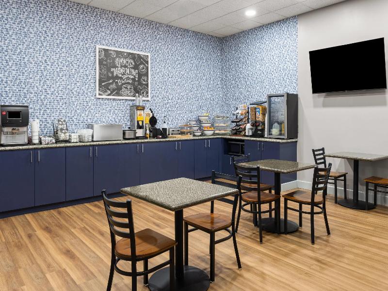 Americinn By Wyndham Marshfield