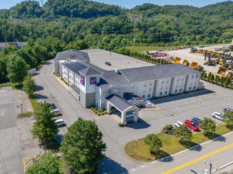 Sleep Inn & Suites Cross Lanes - South Charleston