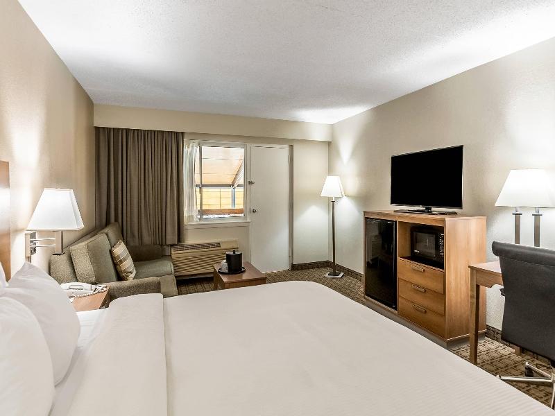 Clarion Inn Harpers Ferry-Charles Town image