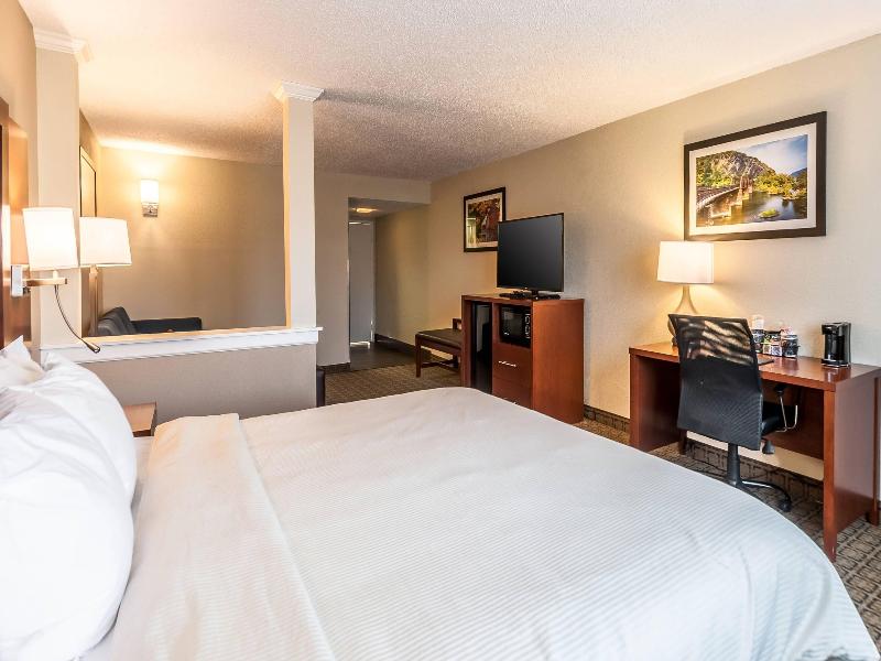 Clarion Inn Harpers Ferry-Charles Town image