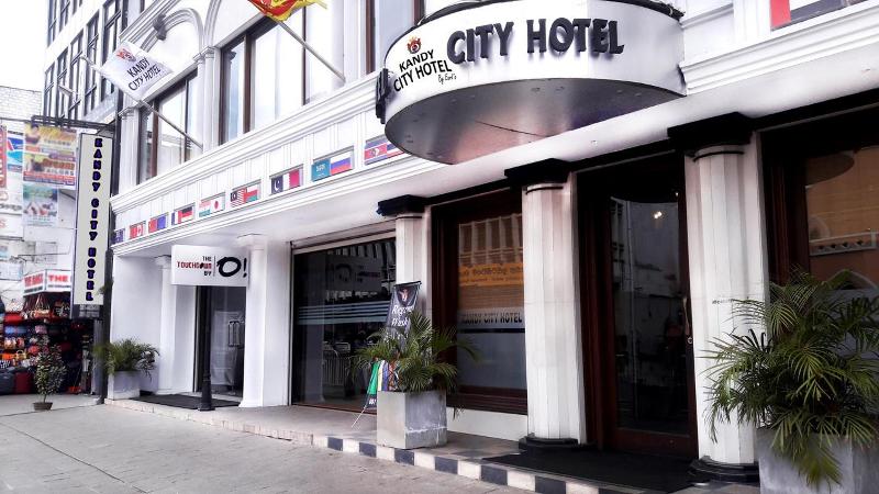 Kandy City Hotel by Earl's