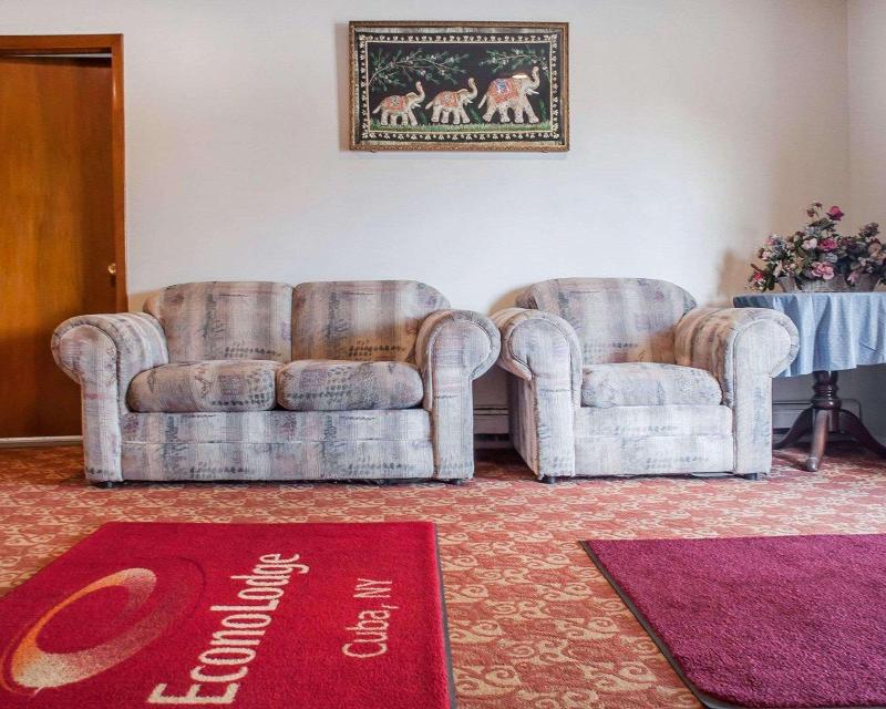 Econo Lodge Cuba I-86 image