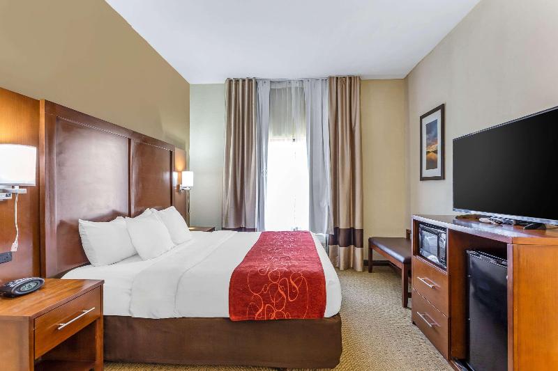 Comfort Suites South Point - Huntington image