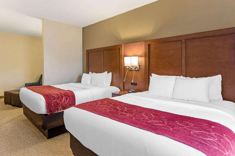 Comfort Suites South Point - Huntington image