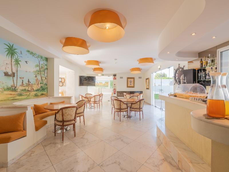 Lagoa Apartment Hotel image