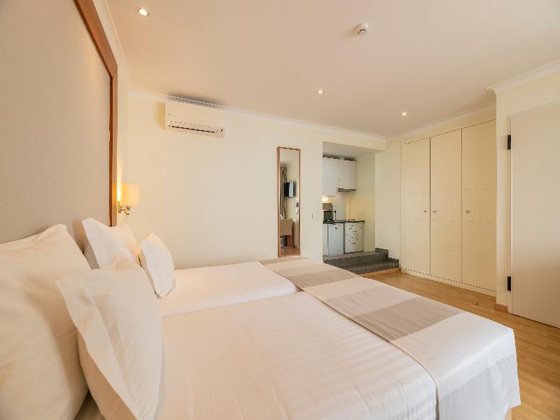 Lagoa Apartment Hotel image