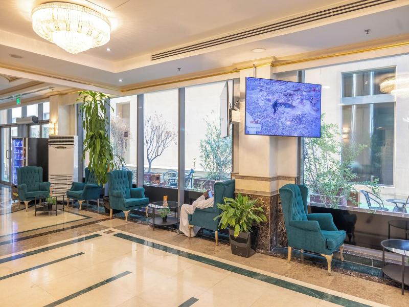 Sapphire Plaza Hotel image