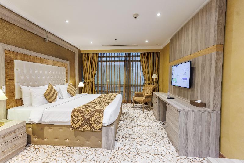 Sapphire Plaza Hotel image