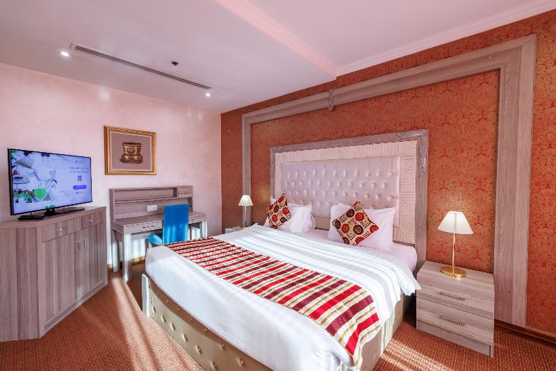 Sapphire Plaza Hotel image