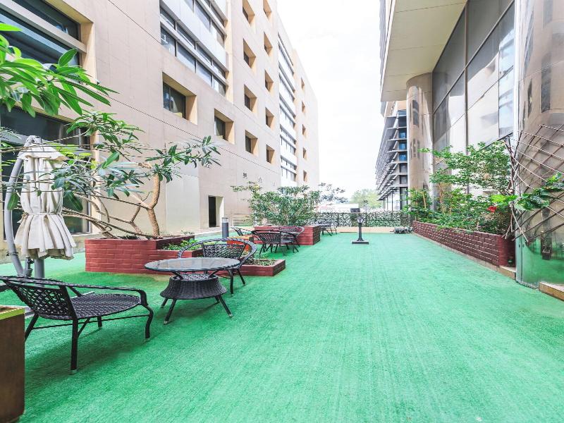 Sapphire Plaza Hotel image