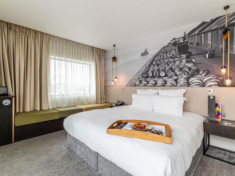 Pullman Liverpool image