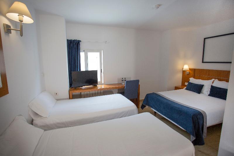 Savoy Hostal image