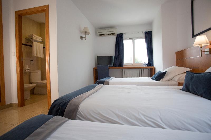 Savoy Hostal image