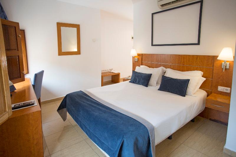 Savoy Hostal image