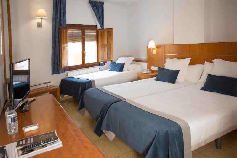 Savoy Hostal image