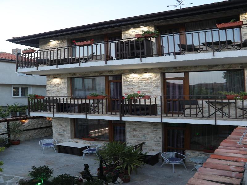 Kirios image