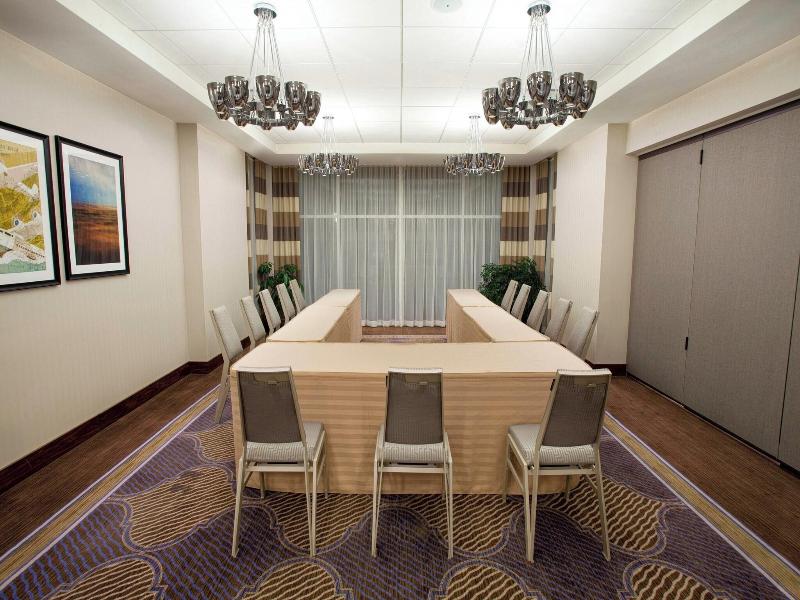 Sheraton Pittsburgh Airport Hotel image
