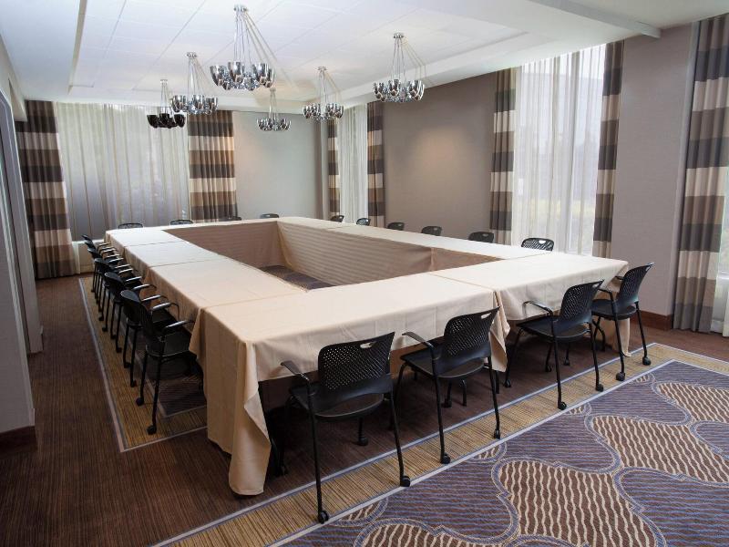 Sheraton Pittsburgh Airport Hotel image