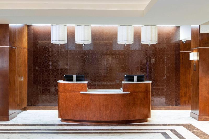 Sheraton Pittsburgh Airport Hotel image