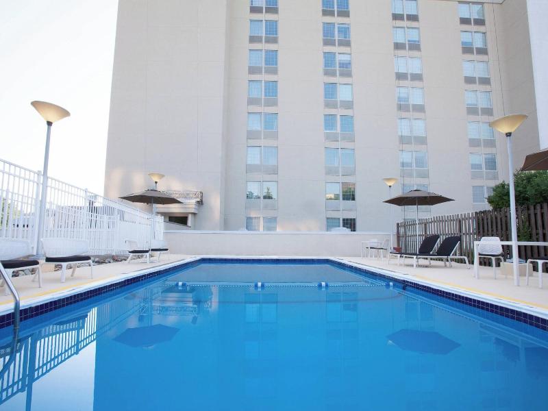 Sheraton Pittsburgh Airport Hotel image