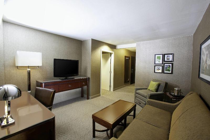 Sheraton Pittsburgh Airport Hotel image