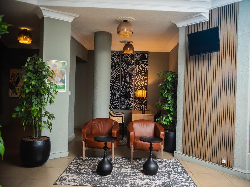 Cresta Sprayview Hotel image