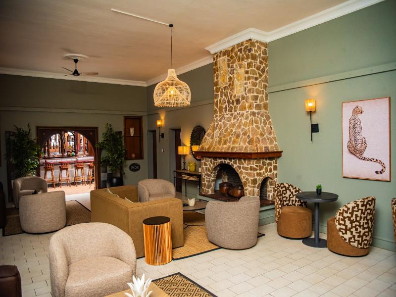 Cresta Sprayview Hotel image