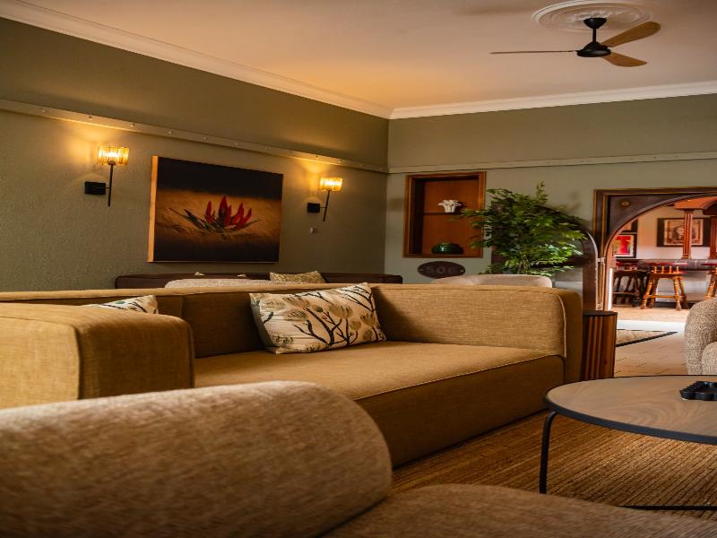 Cresta Sprayview Hotel image