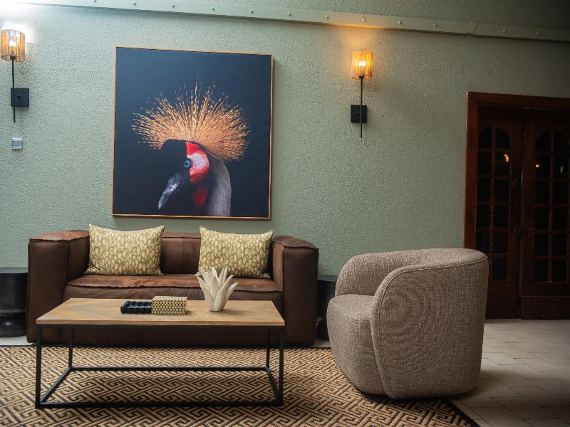 Cresta Sprayview Hotel image