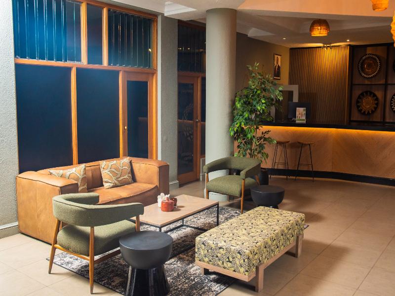 Cresta Sprayview Hotel image