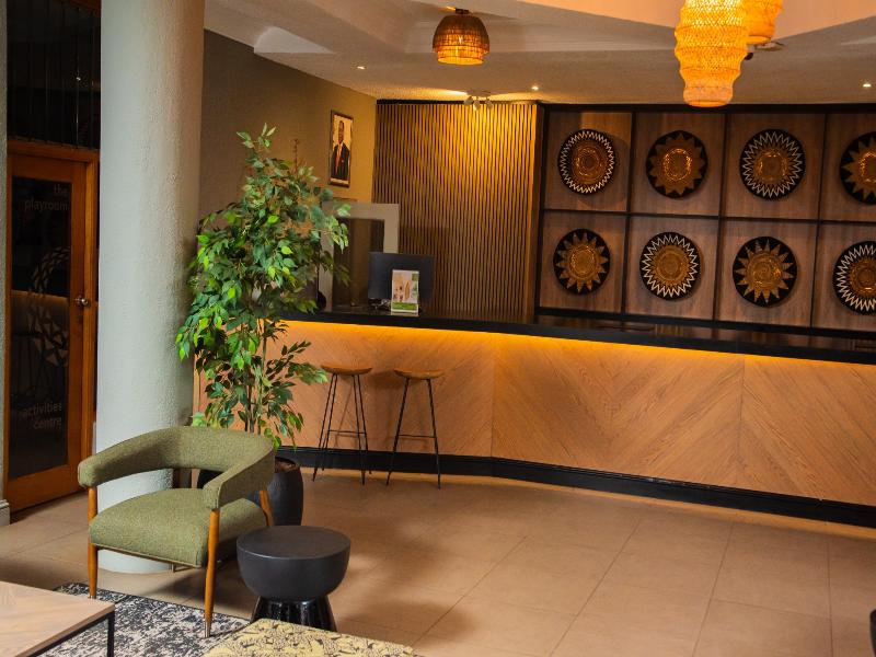 Cresta Sprayview Hotel image