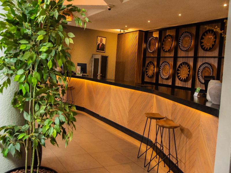 Cresta Sprayview Hotel image