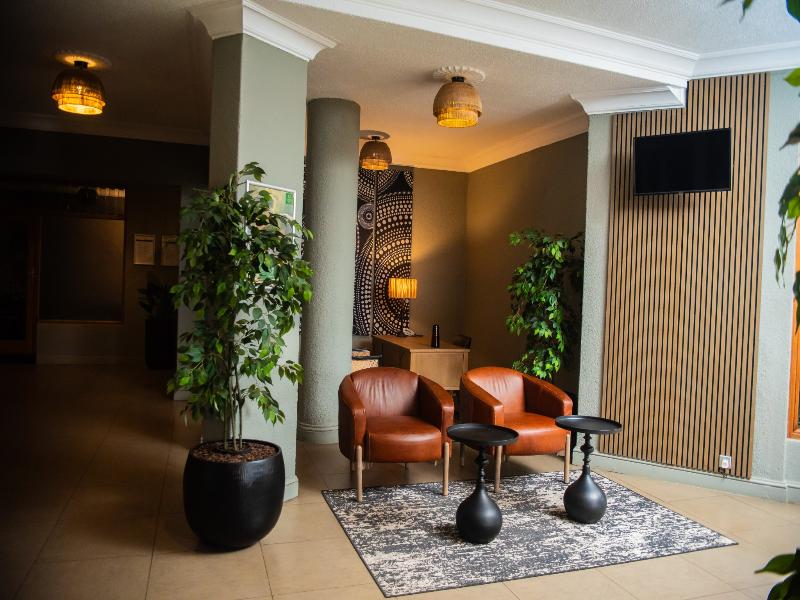 Cresta Sprayview Hotel image