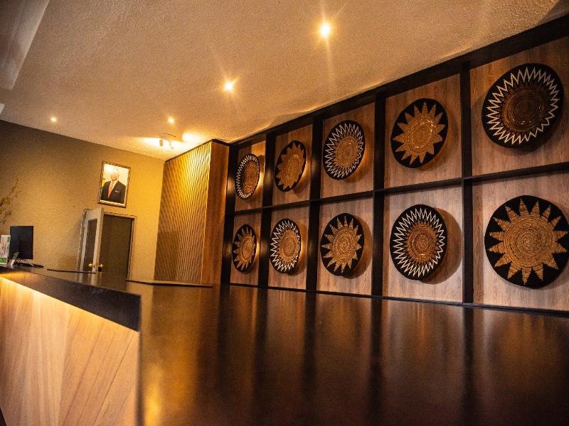 Cresta Sprayview Hotel image