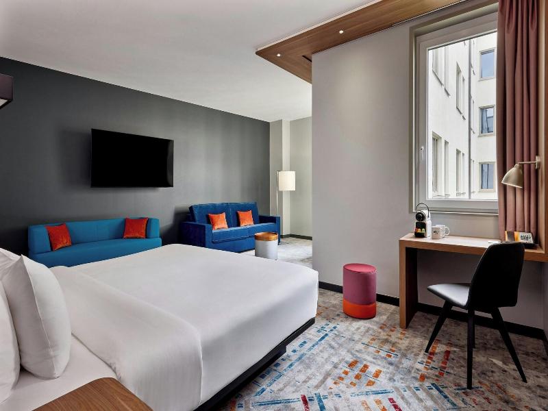 Aloft Munich image