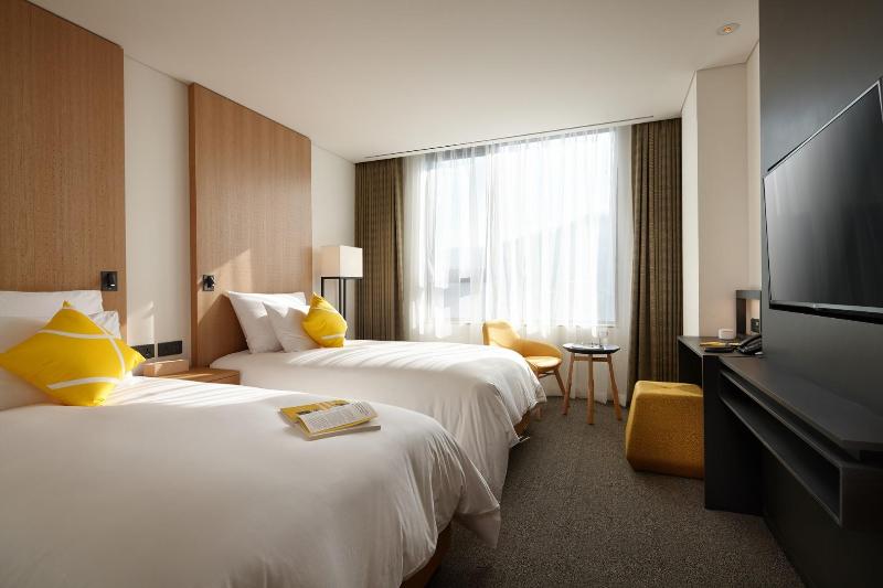 L7 MYEONGDONG by LOTTE HOTELS image