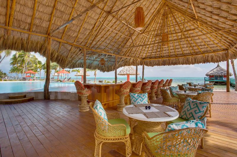 Costa Blu Beach Resort Trademark Collection