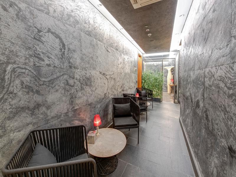 DoubleTree by Hilton Istanbul - Piyalepasa image